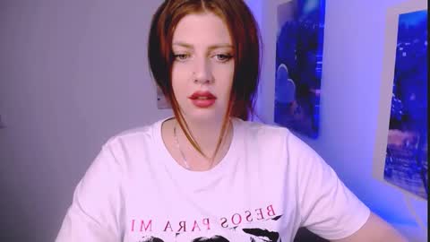 Lizzy3 online show from 12/15/25, 12:53