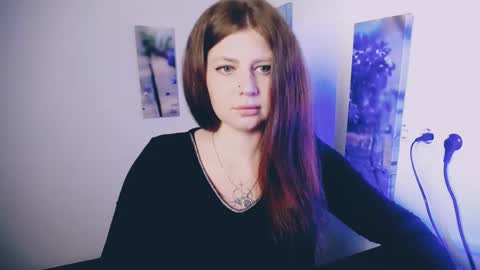 Snapshot of lizzy_koul chatting on 04/16/26, 11:18 Lizzy3 online show from 04/16/26, 11:18