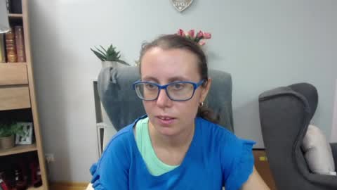 Lizzy online show from 07/23/26, 04:54