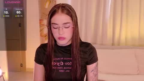 Lizzy Colins online show from 06/14/26, 02:19
