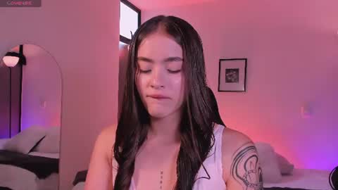 Lizzy Colins online show from 06/24/26, 07:13
