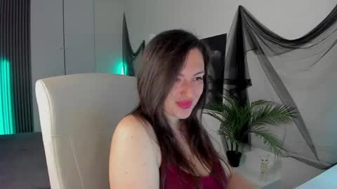 Elizabeth online show from 05/30/26, 06:43