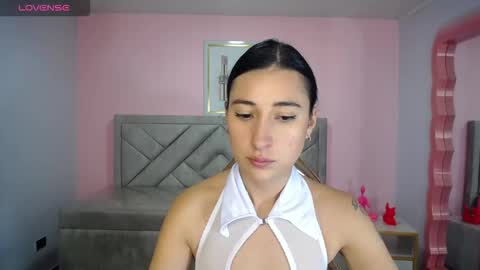 Lizzy SCHEDULE BROADCASTING Monday-Saturday 11am4pm Colombia online show from 11/23/25, 05:13