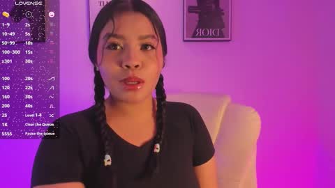 lizzyponcee online show from 11/16/25, 10:32