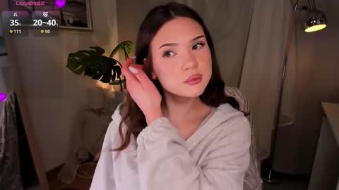 Arina online show from 12/04/25, 07:28