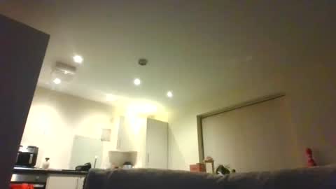 Leon online show from 03/01/25, 08:53