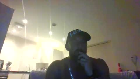 Leon online show from 09/12/25, 07:14