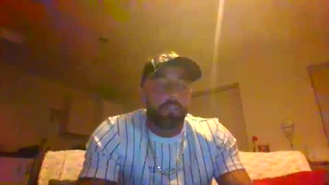 Leon online show from 09/21/25, 06:42