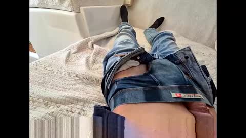 Snapshot of lo82 chatting on 01/23/25, 03:43 Lo82 online show from 01/23/25, 03:43