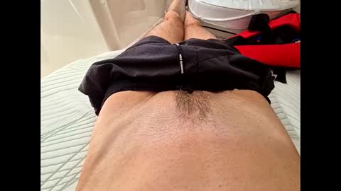 Snapshot of lo82 chatting on 10/02/25, 12:01 Lo82 online show from 10/02/25, 12:01