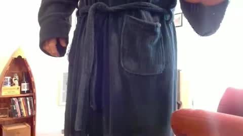 Snapshot of loadmaster1212 chatting on 11/19/25, 01:55 loadmaster1212 online show from 11/19/25, 01:55