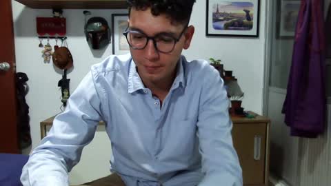 Lobo online show from 12/18/24, 02:42