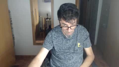 Snapshot of lobosolitario73 chatting on 09/29/25, 02:27 lobosolitario73 online show from 09/29/25, 02:27