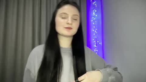 locaalis1 online show from 01/28/25, 03:35