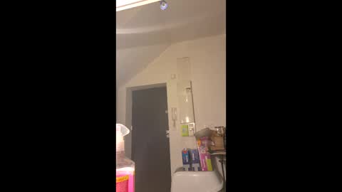 loccoparis online show from 02/18/26, 07:32