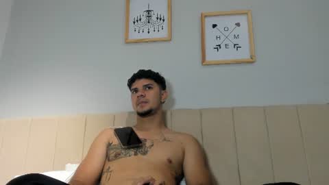 Snapshot of logan_9_ chatting on 06/19/26, 04:39 logan online show from 06/19/26, 04:39