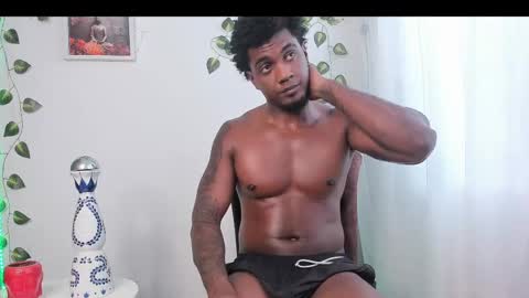 Snapshot of logan_drakex chatting on 03/12/25, 01:19 LOGAN DRAKE online show from 03/12/25, 01:19