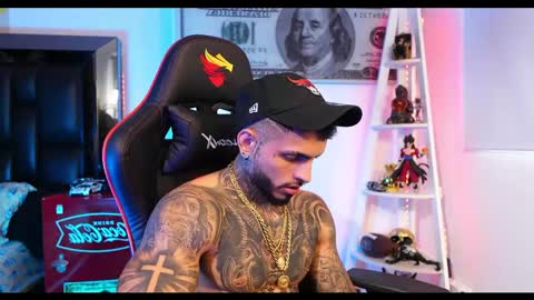 logan_hugh8 online show from 02/28/25, 01:58