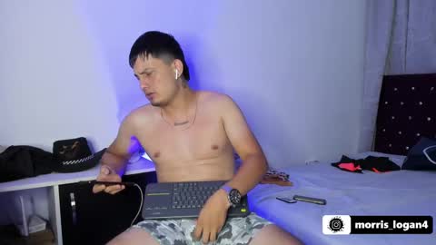 Logan morris online show from 02/11/25, 04:01