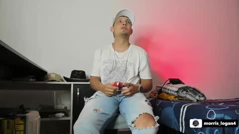 Logan morris online show from 02/21/25, 01:33