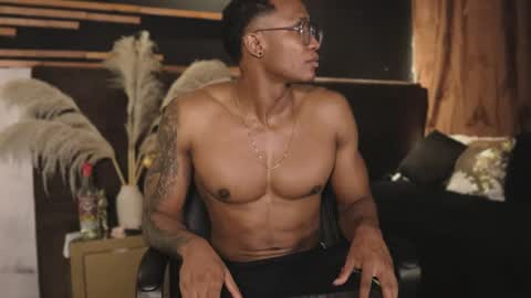 logan_varela online show from 01/22/25, 02:37