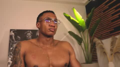 logan_varela online show from 02/04/25, 05:31