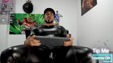 LOGAN WHITTERS online show from 07/25/26, 01:52