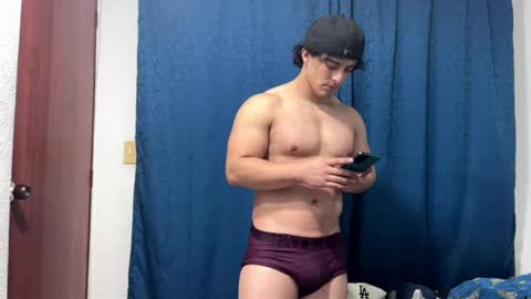 Snapshot of logan_x3 chatting on 10/08/25, 03:37 Logan online show from 10/08/25, 03:37