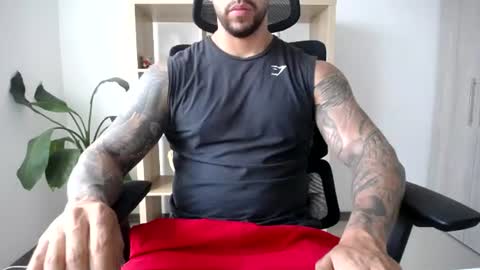 Logan Wolfp online show from 07/04/26, 10:49