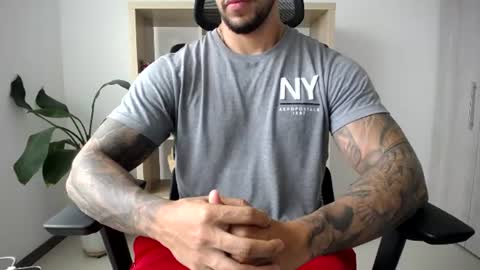 Logan Wolfp online show from 07/10/26, 08:00