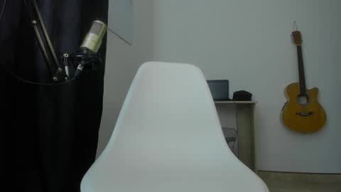 Logan online show from 01/12/25, 09:08