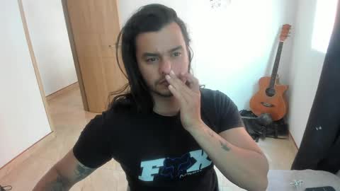 Logan online show from 04/18/26, 07:07