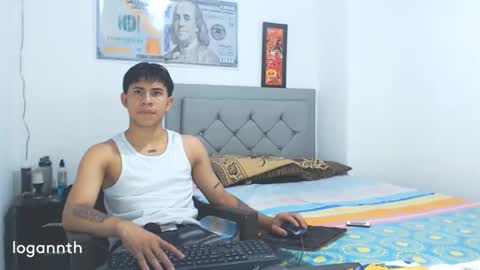 logannthh online show from 01/25/25, 04:02