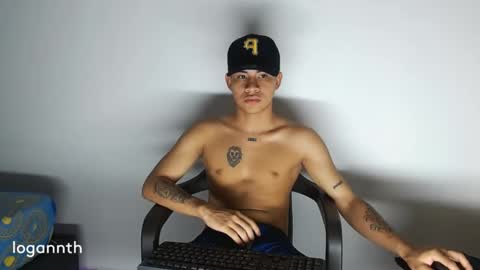 logannthh online show from 02/03/25, 11:42