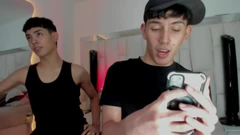 logantwink18 online show from 04/24/26, 07:16