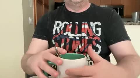 Snapshot of logical12345 chatting on 10/26/25, 08:26 logical12345 online show from 10/26/25, 08:26