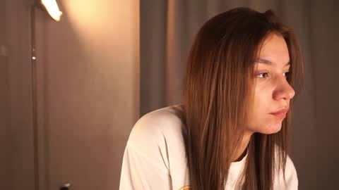 Elza online show from 10/17/25, 04:20