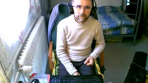 lokoum39 online show from 12/13/24, 10:41