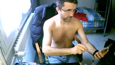 lokoum39 online show from 01/06/25, 12:57