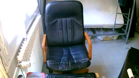 lokoum39 online show from 01/14/25, 11:53