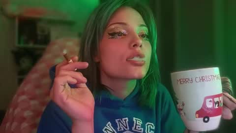 lola online show from 12/03/25, 10:13