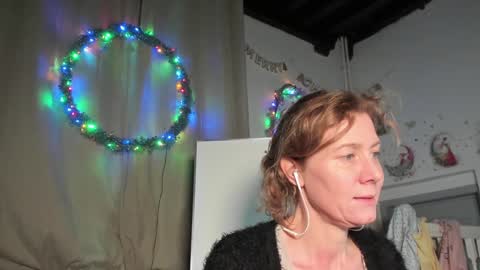 Snapshot of lola_belgium chatting on 01/14/25, 05:34 lola_belgium online show from 01/14/25, 05:34