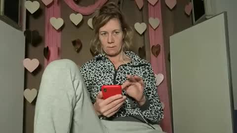 lola_belgium online show from 02/08/26, 06:28