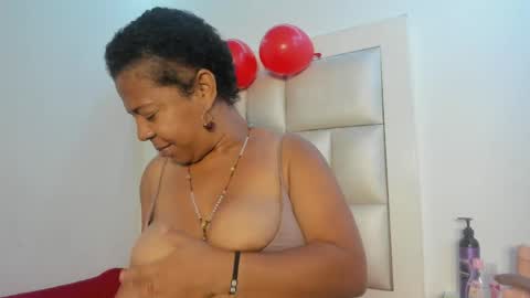 lola_js online show from 06/02/26, 12:18