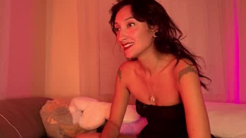 lola_la_lita online show from 11/10/25, 06:12