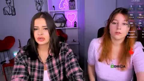 lola_sun12 online show from 11/28/25, 08:11