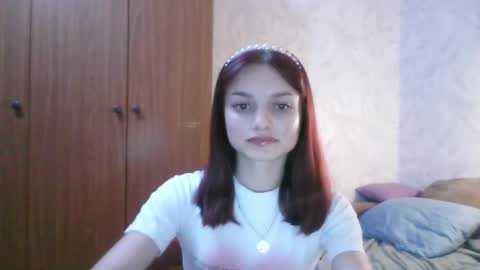 Snapshot of lola_sweetglow chatting on 07/18/26, 08:12 lola_sweetglow online show from 07/18/26, 08:12