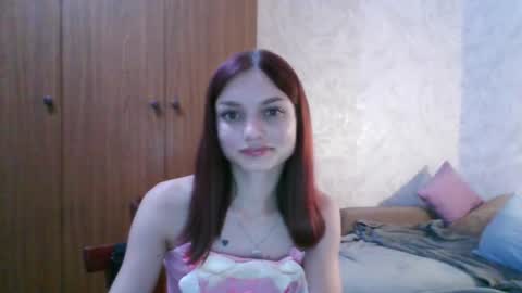 Snapshot of lola_sweetglow chatting on 07/23/26, 08:18 lola_sweetglow online show from 07/23/26, 08:18