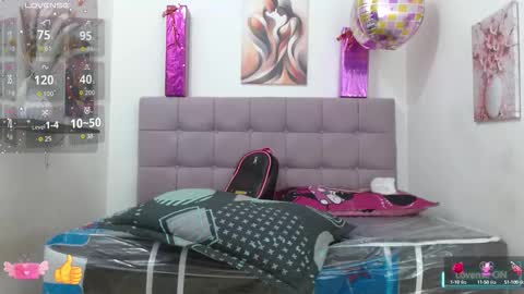Snapshot of lola_wish chatting on 09/10/25, 04:45 lola_wish online show from 09/10/25, 04:45