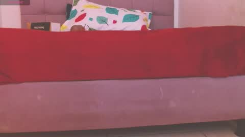 Snapshot of lola_wish chatting on 10/25/25, 05:04 lola_wish online show from 10/25/25, 05:04